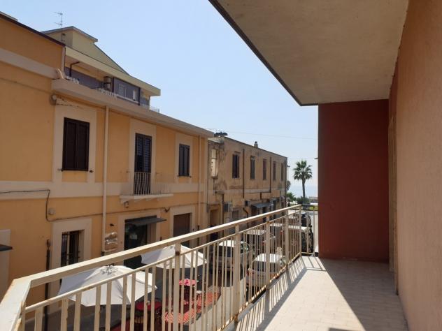 Pentalocale in affitto a Catanzaro