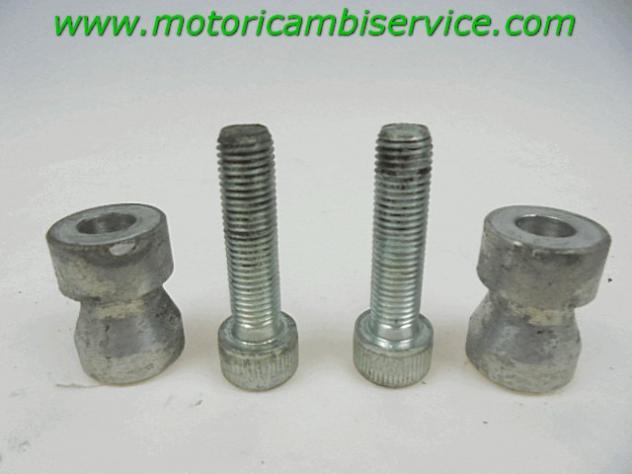 BULLONI SUPPORTO FORCELLONE KAWASAKI Z 750 2003 - 2006 490060058 921531826 420360050 REAR FORK HOLDER BOLTS - Foto 2