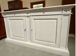 NUOVA CREDENZA 2 ANTE 4 CASSETTI  MASSELLO FINITURA BIACO LACCATO INVECCHIATO