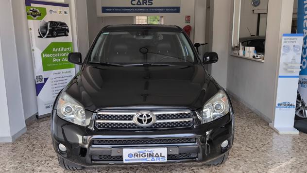 Toyota RAV 4 RAV4 2.2 D-4D 177 CV Luxury - Foto 2