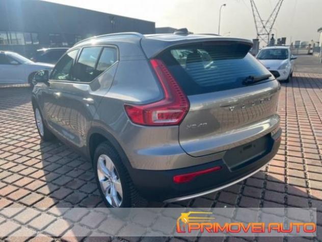 VOLVO XC40 B4 AWD Geartronic Momentum Pro rif. 19105055 - Foto 6