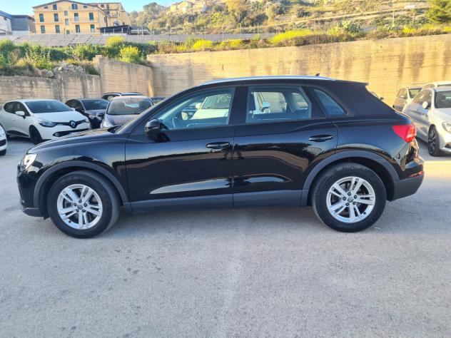 Audi Q3 40 TDI quattro S tronic Business Advanced - Foto 2