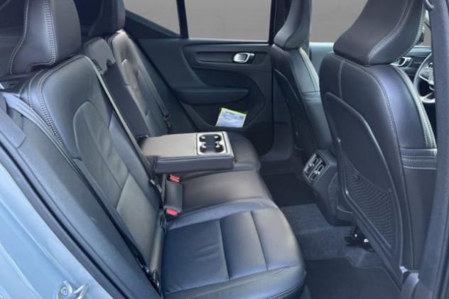 VOLVO XC40 B3 automatico Ultra Dark rif. 24049466 - Foto 8