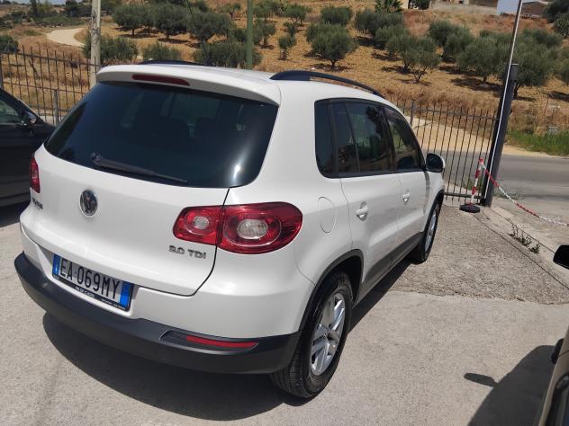 Volkswagen Tiguan 2.0 TDI DPF Trend & Fun BlueMotion Tech. - Foto 3