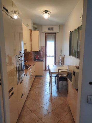Stanza privata matrimoniale con A/C - Bisceglie M1 - Foto 6