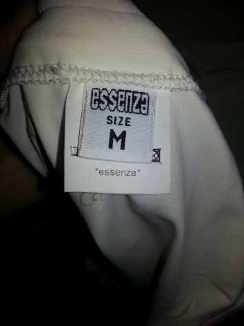 TOP NUOVO ELEGANTE PER USCIRE ORIGINALE MARCA"ESSENZA"ELASTICIZZATA DA DONNA/RAG - Foto 7