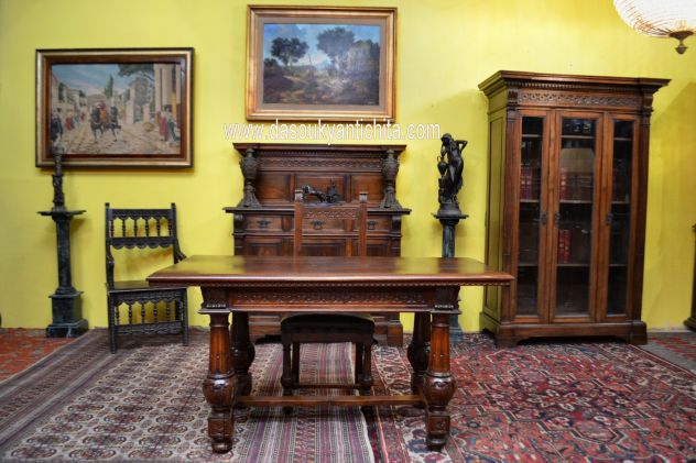 Tavolo-scrivania con sedia stile Rinascimentale metà XX sec. - Foto 10