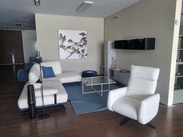Stock mobili e arredamenti per la casa, ufficio - Foto 8