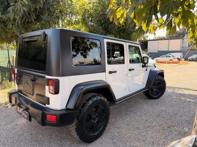 JEEP - Wrangler - Unlimited 2.8 CRD DPF Sahara AUTOMATICA - Foto 4