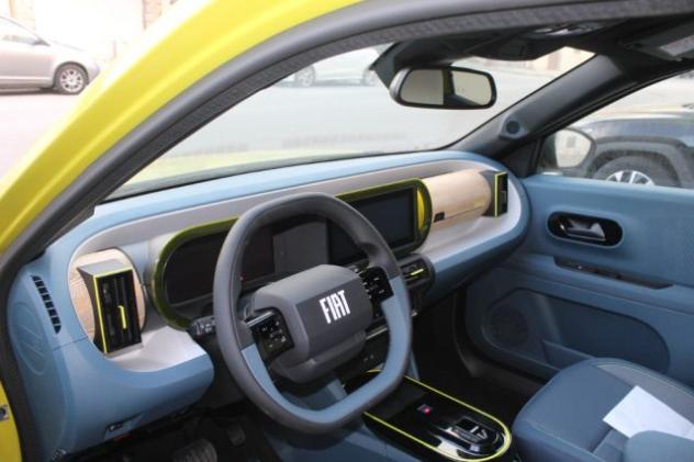 FIAT Grande Panda 1.2 Hybrid 110 CV S&S La Prima rif. 23388498 - Foto 9