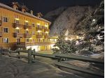 Cameriera ai Piani / Housekeeping