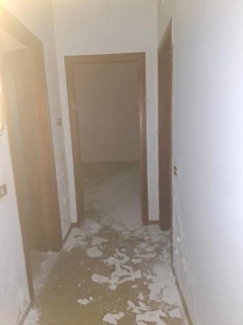 Immobile in asta di 62 m² con più di 5 locali e box auto in vendita a Tromello - Foto 2