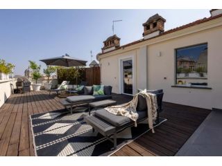 Maria Luxury Penthouse with City View Terrace