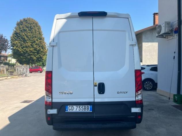 IVECO Daily 33S12V 2.3 HPT PM-TM Furgone rif. 23990120 - Foto 5