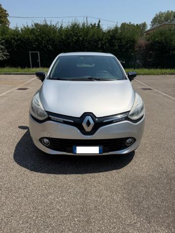 Renault Clio 1.5 dci - NEOPATENTATI - 12 MESI DI GARANZIA -