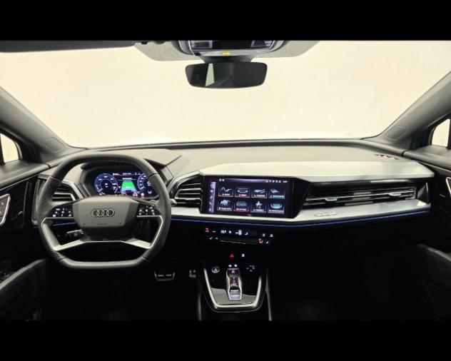 AUDI QUATTRO Q4 45 E-TRON S-LINE rif. 24057979 - Foto 4