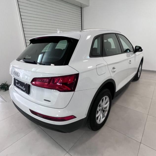AUDI Q5 40 TDI quattro S tronic Business rif. 23737376 - Foto 8