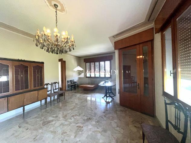 CASA INDIPENDENTE di 5 vani e di 300 mq (MARENO DI PIAVE) rif. GG80 - Foto 12