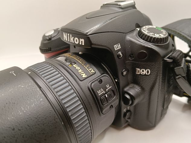 Nikon D90 con obiettivo 50 mm 1.8 - Foto 2