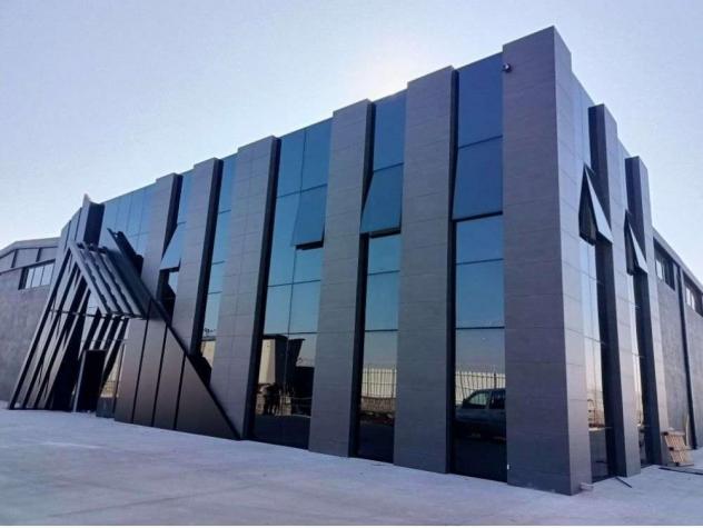 locale di sgombero in vendita a Pisa in zona Oratoio