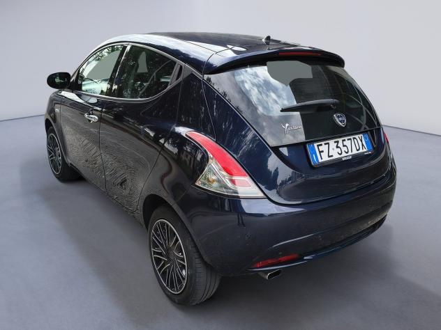 Lancia Ypsilon 1.2 69 CV 5P S&S Gold - Foto 6