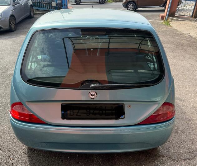 Lancia Y 1.2i cat DoDo-Km232000- - Foto 6