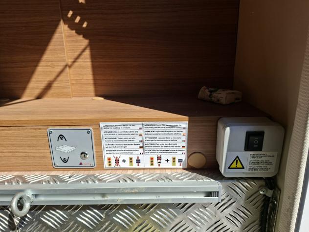 MOTORHOME ARCA DUCATO SEMIDINETTE LETTO MATRIMONIALE GARAGE BASCULANTE CLIMATIZZATOREFOTOVOLTAICO ALKO CAMPEGGIO CAMPER USATI GENERALI 1567 - Foto 9