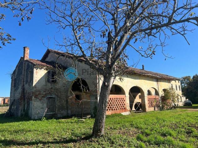 MONTA': rustico da ristrutturare con giardino di 8000 metri - Foto 6