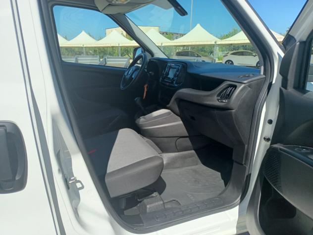 Fiat Doblo Dobl1.6 MJT 120 CV MAXI 3 POSTI - Foto 6