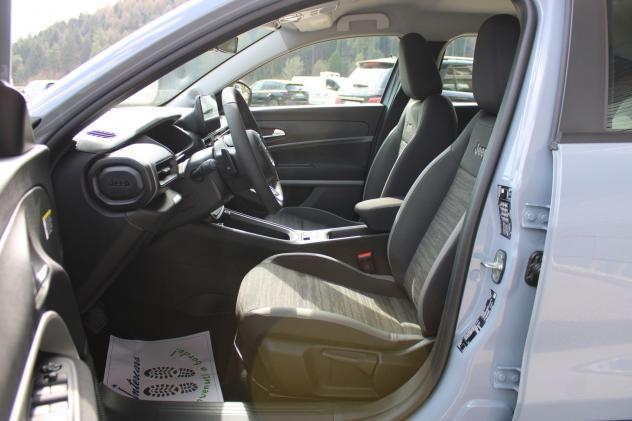 Jeep Avenger Avenger 1.2 turbo e-hybrid mhev Altitude fwd 110cv edct6 - Foto 9