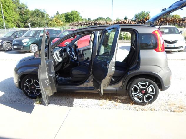 Fiat Panda 1.0 FireFly S&S Hybrid Sport - Foto 7