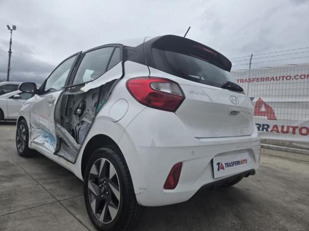 HYUNDAI i10 1.0 MPI AT Connectline rif. 23504370 - Foto 3