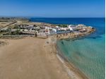 VILLA A 20 MT DALLA SPIAGGIA MORGHELLA
