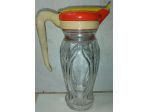 Brocca in vetro con manico in plastica o altro vintage anni 60 per succhi fabbri