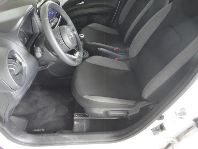 TOYOTA Aygo X Aygo X 1.0 VVT-i 72 CV 5 porte Active - Foto 5