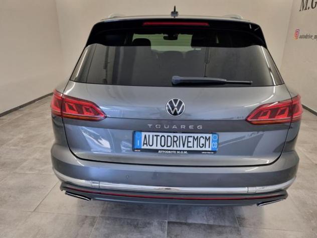 VOLKSWAGEN Touareg 3.0 V6 TDI SCR Elegance rif. 23815358 - Foto 3