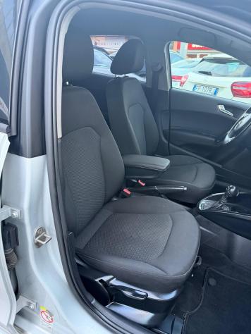 Audi A1 SPB 1.6 TDI S tronic Ambition - Foto 9