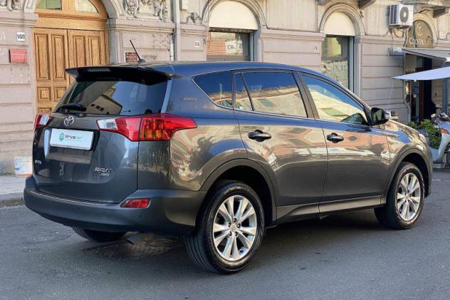 Toyota RAV4 RAV4 2.2 D-CAT A/T 4WD Lounge - Foto 5