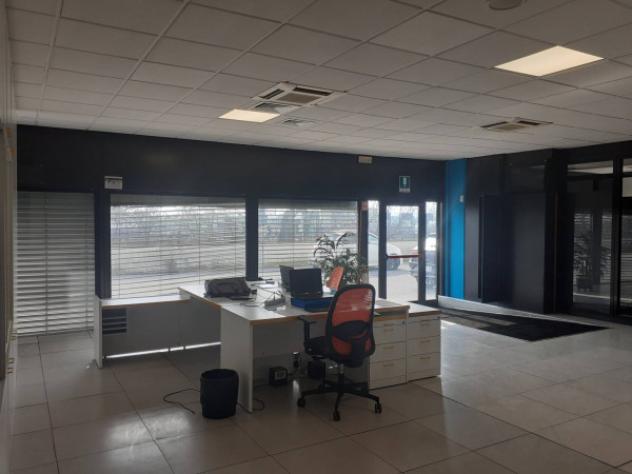 Immobile di 540 m² con 4 locali in vendita a Roncadelle - Foto 7