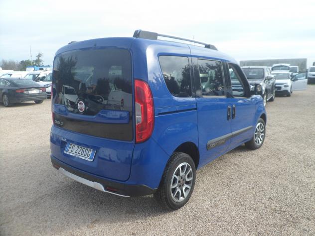 Fiat Doblo trekking 7 posti autovettura - Foto 4