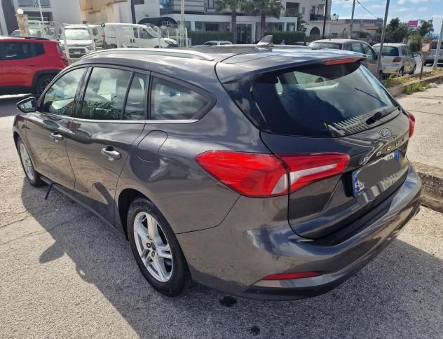 Ford Focus 1.5 EcoBlue 120 CV SW 2022 - Foto 4