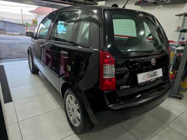 Fiat Idea 1.2 16V BlackLabel - Foto 4