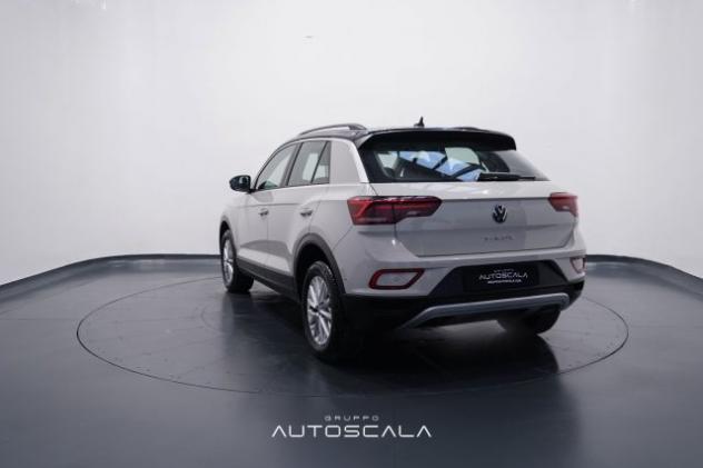VOLKSWAGEN T-Roc 1.5 TSI 150cv ACT DSG Life rif. 21845884 - Foto 4