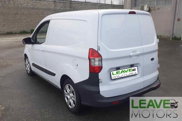 Ford Tourneo Courier 1.5 TDCI 75 CV (M1477) - Foto 9