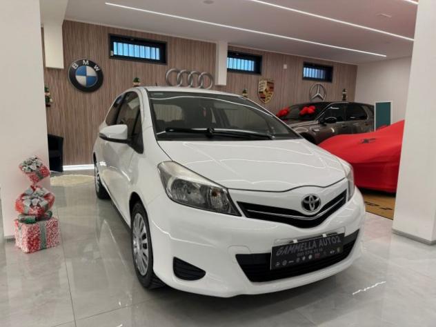 TOYOTA Yaris 1.0 5 porte Active rif. 21895725 - Foto 3