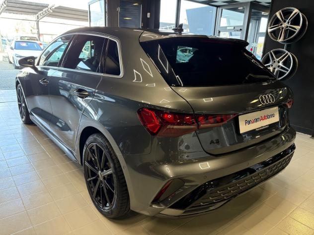 AUDI A3 4ª serie A3 SPB TDI 110 kW S tronic S line edition - Foto 5