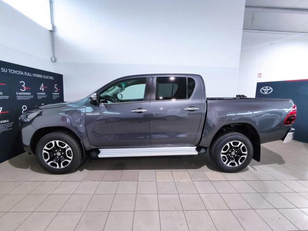 Toyota Hilux 2.4 D-4D A/T 4WD 4 porte Double Cab Executive - Foto 8