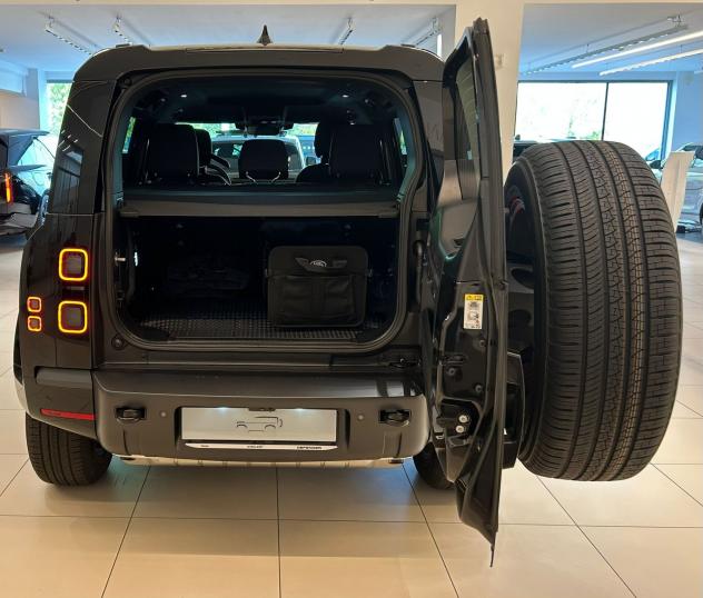 Land Rover Defender 110 2.0 Si4 PHEV 300 CV AWD Auto X-Dynamic SE - Foto 6