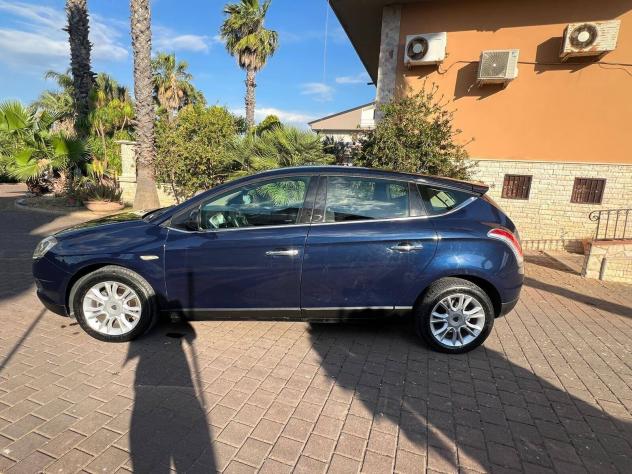 Lancia Delta 1.6 MJT DPF Argento - Foto 4