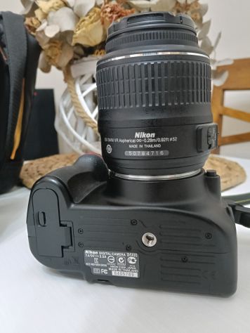 Nikon D5100 con tre obiettivi e borsa. Come nuova nuova! - Foto 6